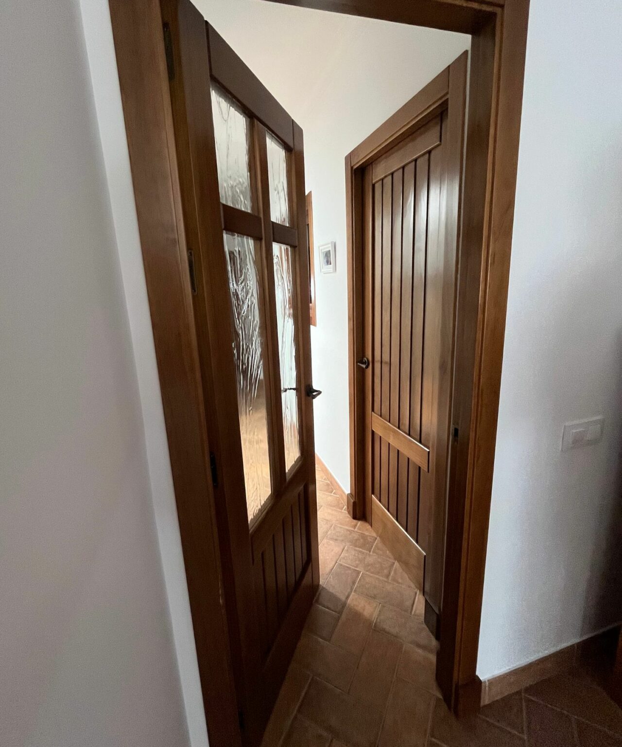 Puertas a medida interior en madera 2